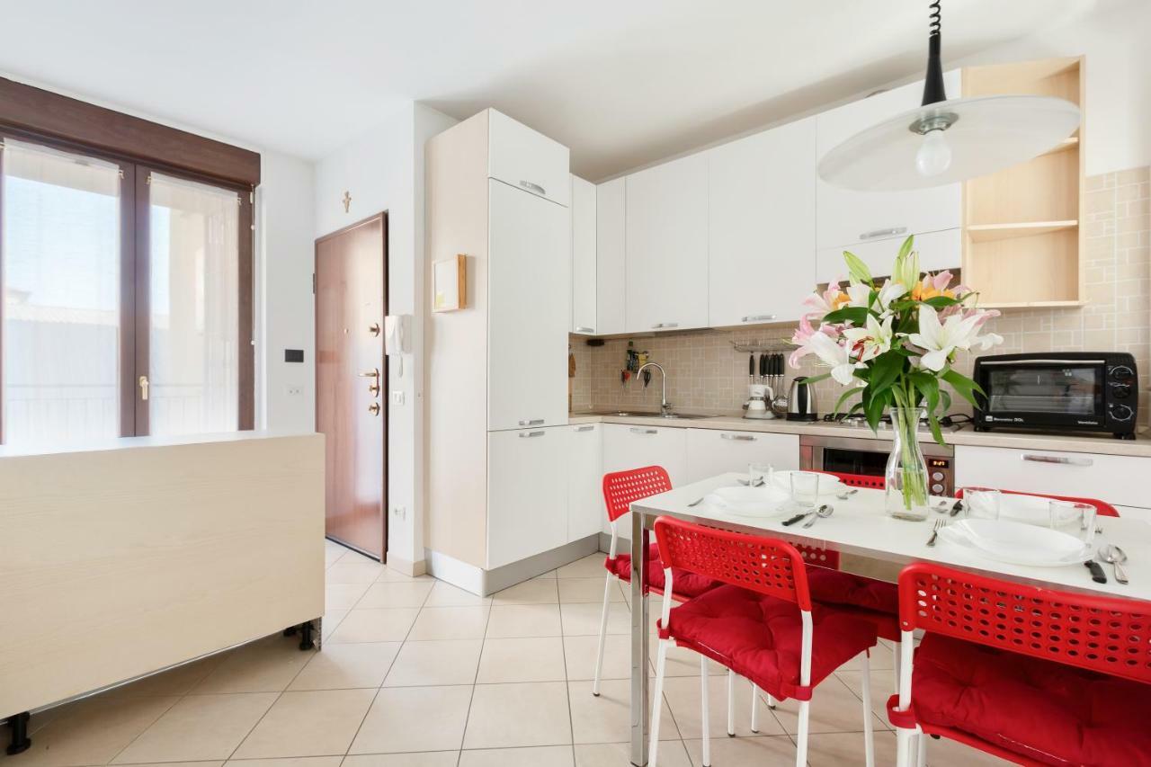 Corsica Huge Terrace Flats Apartment Milan Exterior photo